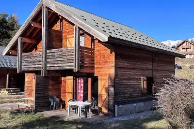 Image de Demi-Chalet tout équipé, vue imprenable! Promo semaines fin août : 10%!