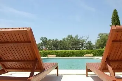 Image de Villa climatisée  1km du village caromb -vaucluse   8 personnes