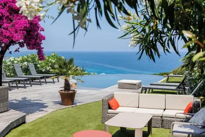 Image de Villa bord de mer! A 20 mn de Porto-Vecchio et 5 mn des commerces.