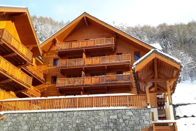 Image de Tres Beau Trois Pieces Dans Une Station Familiale Tres Agreable