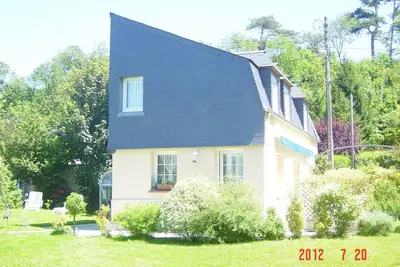 Image de Cottage renove en Normandie Ă Trouville sur mer 1km de Deauville 600m de la mer