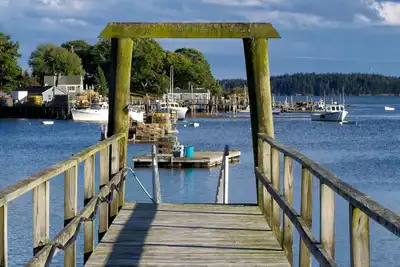 Image de Accueil au bord de l'eau au port d'amitié