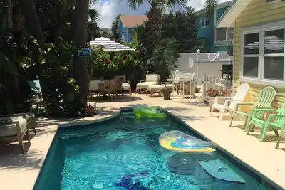 Image de Duplex Barefootin 'Oceanview Avec Piscine Chauffee