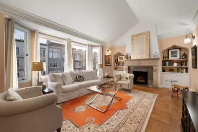 Image de Condo privé de luxe à l'étage supérieur de la marina (appartement d'entreprise)