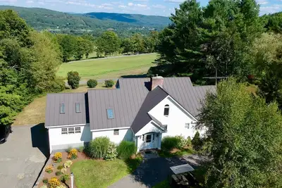 Image de Maison de 5 chambres avec vue sur Quechee