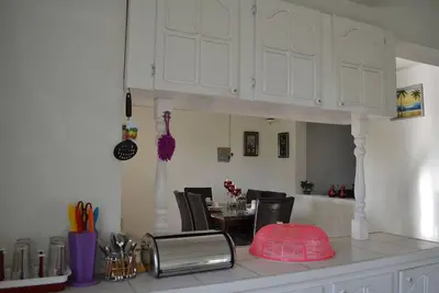 Image de Barbade! ! ! The Perfect Holiday Getaway - Balihai Beach View Apt