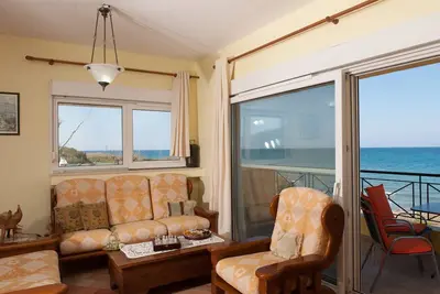 Image de Beach House - Villa Mer - Kalavarda