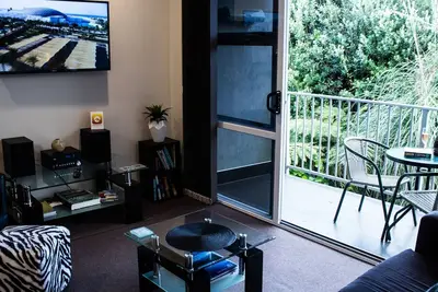 Image de The Strandon Loft No 7 - Emplacement De Choix