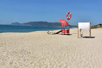 Image de Appartement vue mer et marina: 100m de la plage