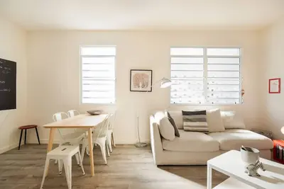 Image de Belle maison de plage familiale! Marchez jusqu'à la plage!