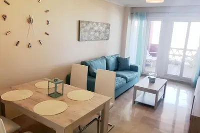 Image de Appartement vue sur mer Manilva Playa Spa Resort 2/2, Wifi gratuit, parking gratuit