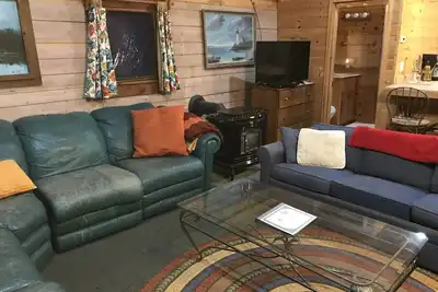 Image de Cozy North Country Cabin