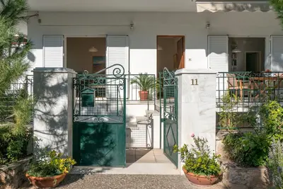 Image de Glyfada central 3bed apt par Jj Hospitality