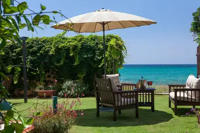 Image de Sardaigne, villa indépendante sur la plage de Sant 'Andrea, Quartu Sant'Elena.