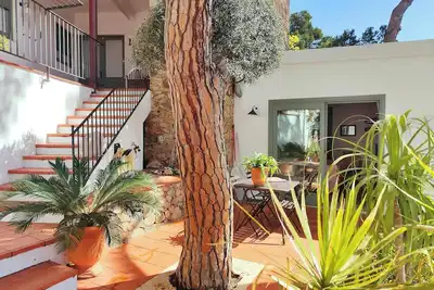 Image de Sunny Garden Duplex · 50m to Tamariu Beach. T2