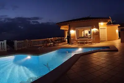 Image de Prix RÉDUIT! Villa privée, excellent rapport qualité / prix pour des vacances en famille, wifi gratuit