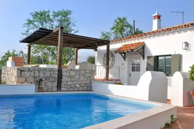Image de Casa Poente Un magnifique chalet de campagne dans les collines de l'Algarve. .