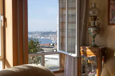 Image de Appartement Avenida - appartement central avec garage et vue sur le fleuve