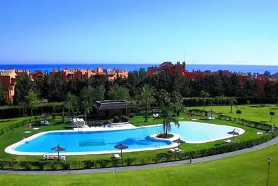 Penthouse Estepona / Marbella, vue imprenable sur la mer et la montagne