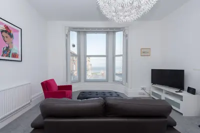 Image de Superbe appartement central avec 1 chambre, vue directe sur la mer, 4 couchages