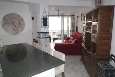Image de Mi Casa. Appartement de 2 chambres dans le centre de Nerja. 75m2. Près du Balcon de Europa.