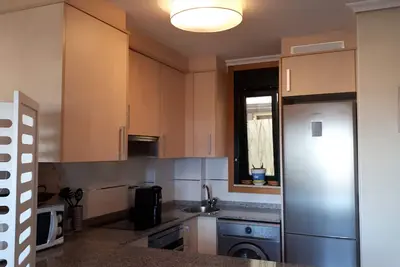 Image de Penthouse dans le développement de luxe avec vue sur la mer.