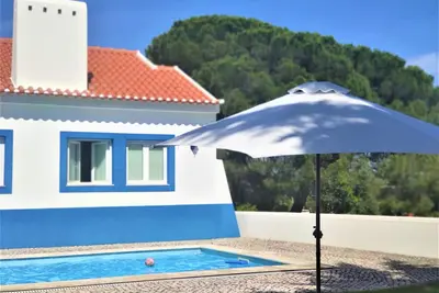 Image de Coruche - Maison de campagne avec piscine, jardin et barbecue. Zone tranquille