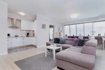 Image de Pegaz | Subtle Grey Apartment | 1 Bedroom, Balcony