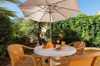 Appartement de vacances à la plage 250 m, piscine communautaire 280 m, Wifi, terrasse
