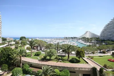 Image de Appartement 4 couchages, Vue mer exceptionnelle, Marina Baie des Anges