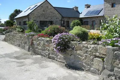Image de Gîte pour 4 pers. avec piscine et jacuzzi dans dépendance pour la détente