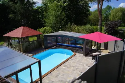 Image de Gîte de charme 6/7 personnes avec accés à une piscine chauffée et couverte
