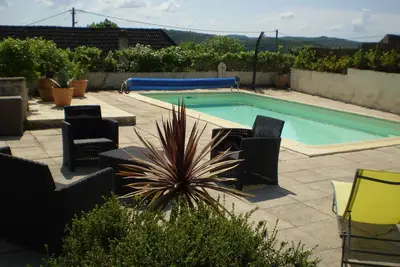 Image de Gite Independant avec piscine chauffée proche de Rocamadour