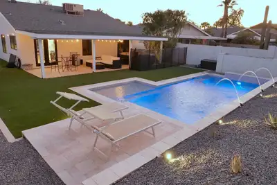 Image de Calme maison Scottsdale Kierland avec piscine chauffée, jacuzzi, proche de tout!