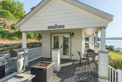 Image de Naufragé au bord de l'eau!