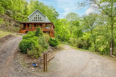 Image de À quelques pas de la rivière Toccoa et de la pêche