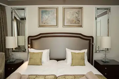 Image de RÉSIDENCES Waldorf Astoria ~ L'HÔTEL Queen Suite 5 * C2-2 Réservez dès aujourd'hui!