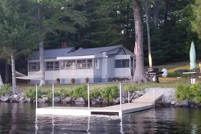 Image de Pittoresque chalet sur l'eau