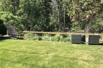 Image de Creekside Boutique Suite dans la ville