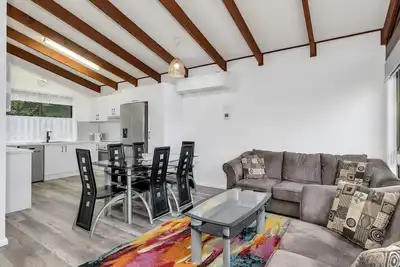 Image de Eliza Lee 3 - Confortable pour les petits budgets