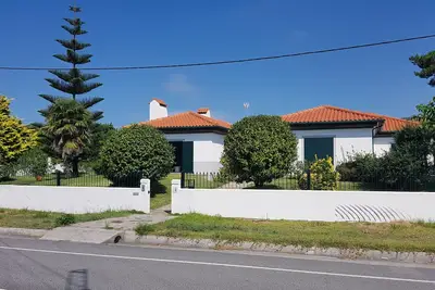 Image de Maison pour 10 couchages proche de l'océan et du centre ville