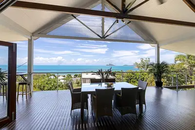 Image de Lorikeet Lodge-Private Tropical Hideaway-Vues panoramiques-Piscine et mtrs à la plage
