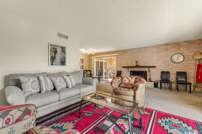Image de Magnifique condo avec piscine partagée et balcon à pied du centre-ville