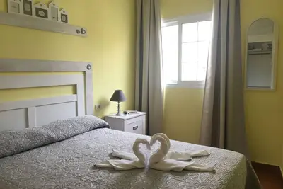 Image de Application précieuse. à avec vue sur la mer terrasse-WiFi gratuit-50 mètres de la zone centrale de la mer