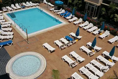 Image de Grenier Beach Relaxant Sardina. Terrasse. Wifi