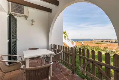 Image de Appartement de vacances \"Apartamento en Arenal Castell\" avec Wi-Fi, A/C, Piscine, Terrasse et Jardin