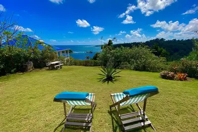 Image de Sea Cliff Cottages # 5. Une maison de vacances entièrement équipée avec une vue magnifique sur la mer.