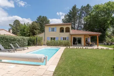 Image de Villa Avallon pour 8 personnes avec piscine privée