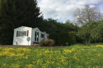 Image de Romantique Eifel-maison \"Am rosebush\"