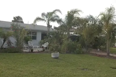Image de Marchez jusqu'à la plage depuis ce refuge paisible et adapté aux animaux domestiques.